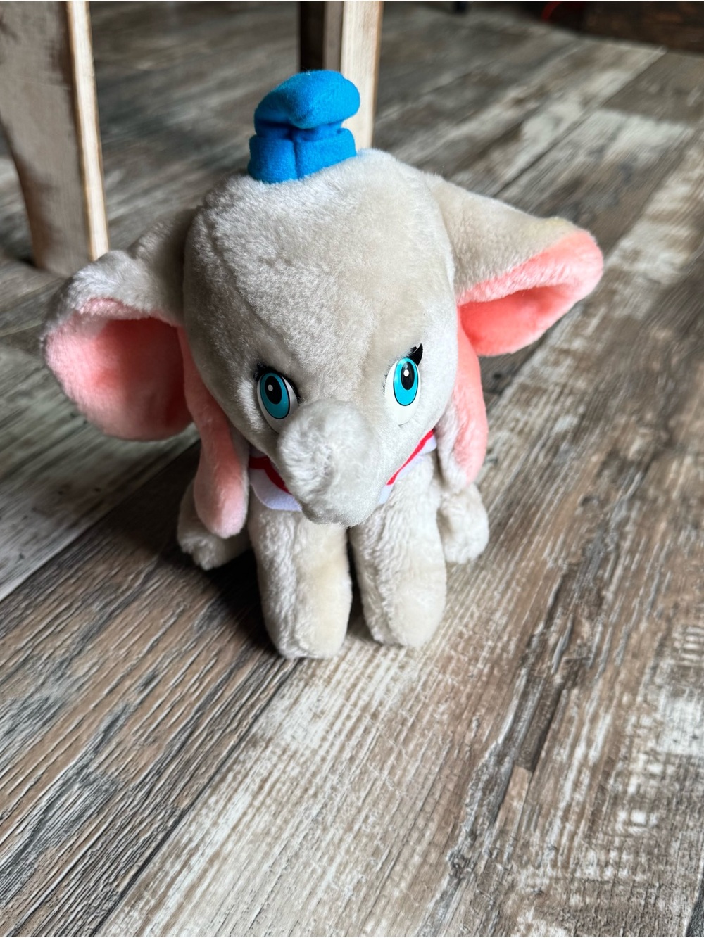 Vintage 1980’s Disney Dumbo Disneyland Stuffed Animal Plush Toy